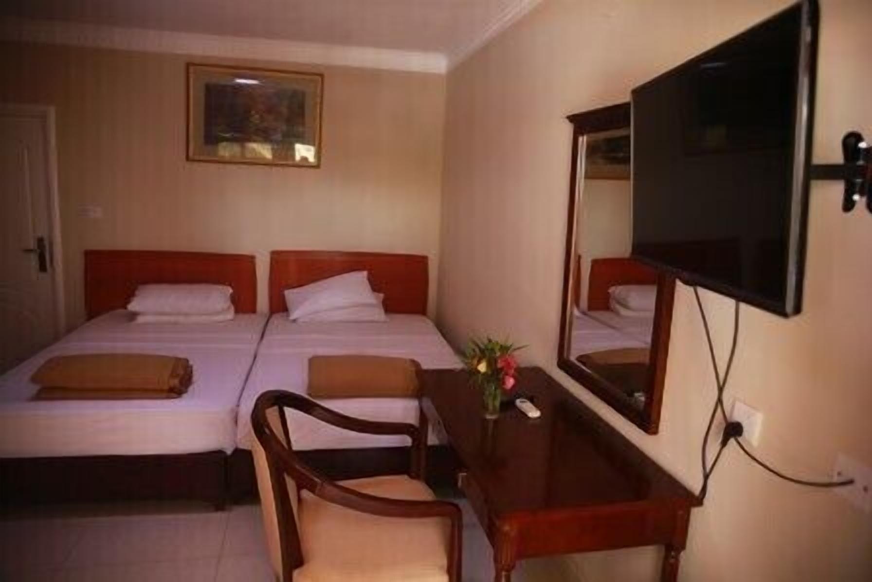Mansea Beach Hotel Kololi Bagian luar foto