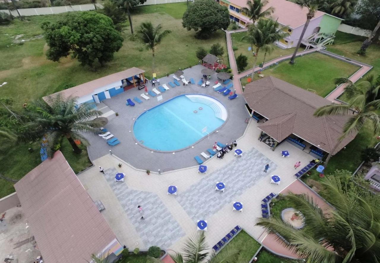 Mansea Beach Hotel Kololi Bagian luar foto
