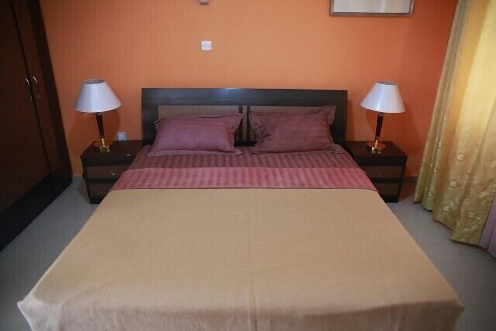 Mansea Beach Hotel Kololi Bagian luar foto